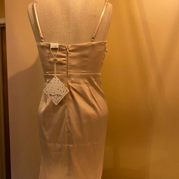 Angel Biba Blush Ruched Midi Dress size small with cut out accent - Picture 2 of 9